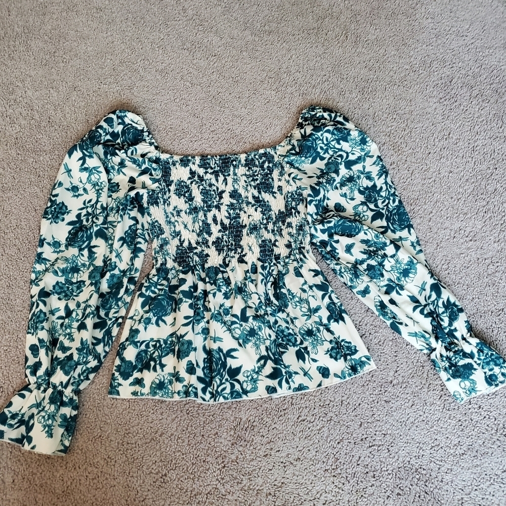 Shein Floral Smocked Women's Top - Green and White Medium/6